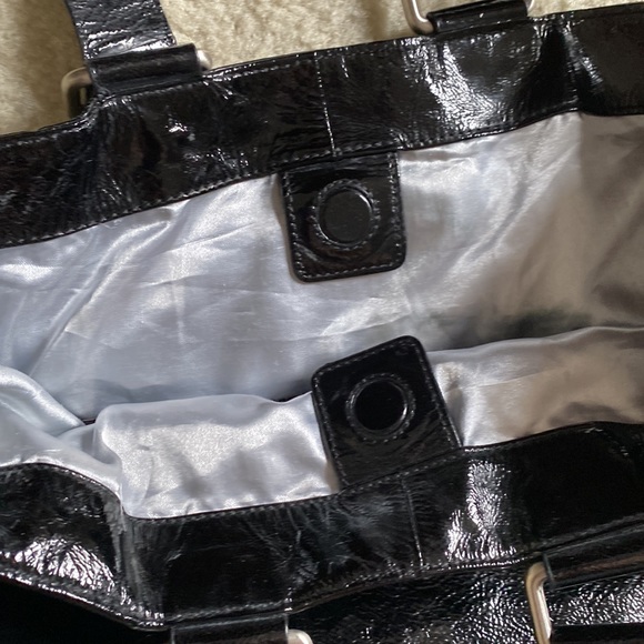 Kenneth Cole large pleather crossbody handbag - Picture 7 of 15